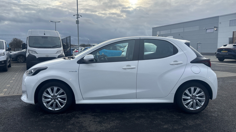 Toyota Yaris 1.5 Hybrid Icon 5dr CVT Hybrid Hatchback